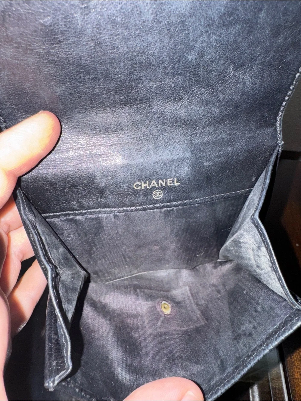 CHANEL Black Textured Caviar Leather Card Wallet with Interlocking CC